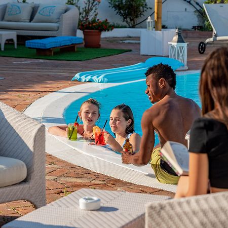 Lh Hotel La Funtana (Adults Only) Санта-Тереза-Галлура Экстерьер фото