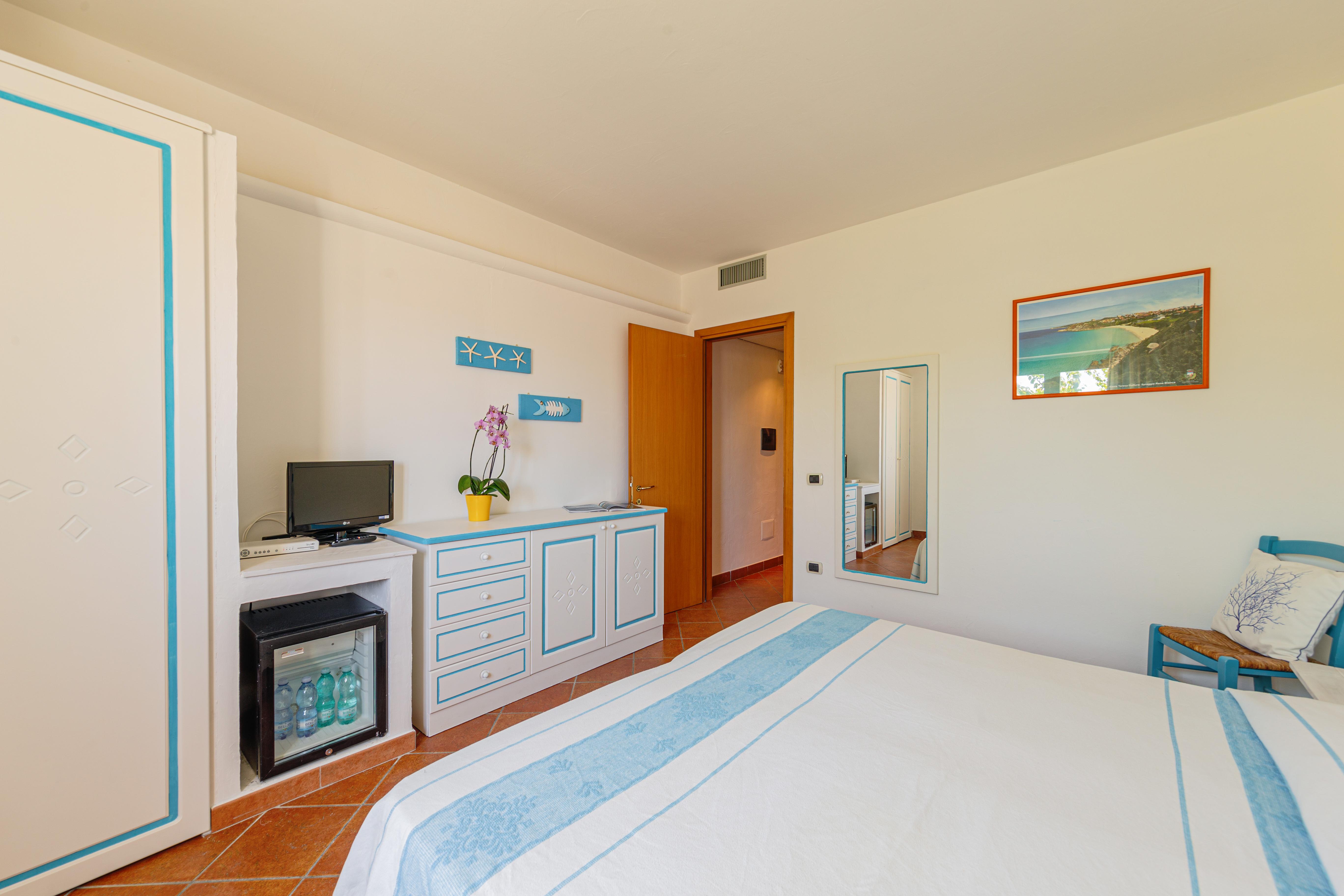 Lh Hotel La Funtana (Adults Only) Санта-Тереза-Галлура Экстерьер фото