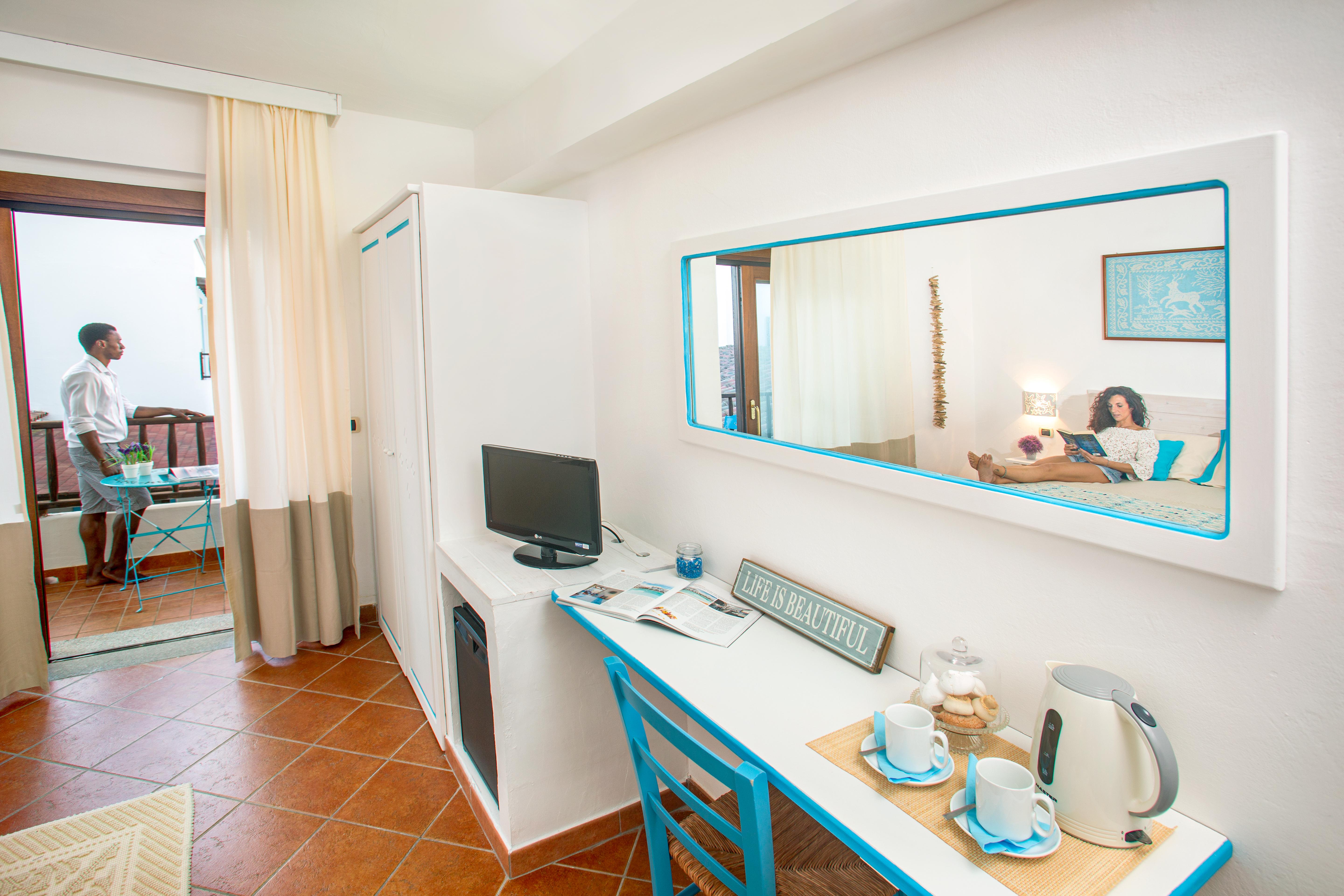 Lh Hotel La Funtana (Adults Only) Санта-Тереза-Галлура Экстерьер фото