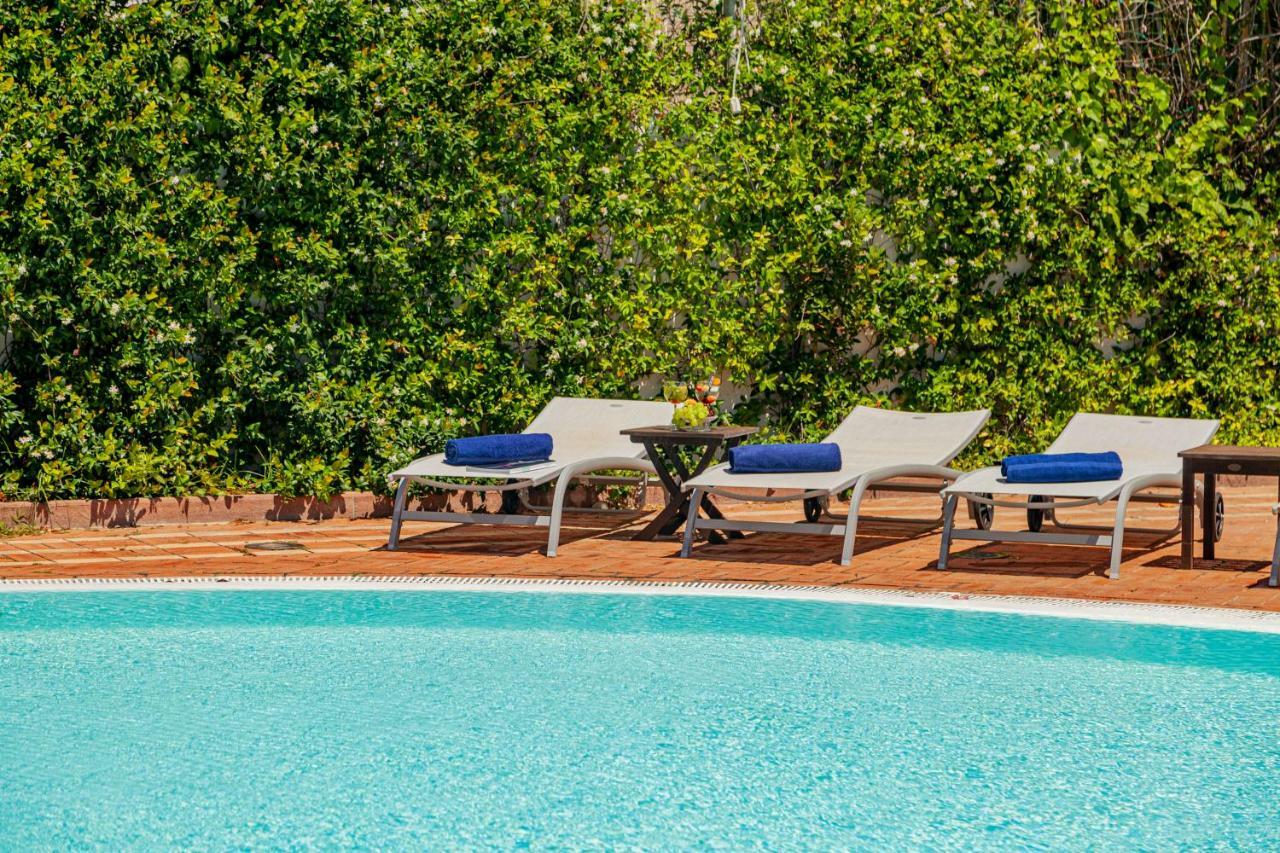 Lh Hotel La Funtana (Adults Only) Санта-Тереза-Галлура Экстерьер фото
